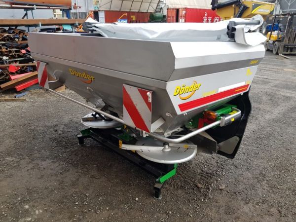 CGSA 1500SS Stainless Steel Fertiliser Spreader image