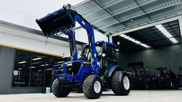 TRIDENT 75HP 4WD A/C CABIN TRACTOR & 4 IN 1 BUCKET WITH INDUSTRIAL TYRES (3,820KG GROSS WEIGHT & 950KG FRONT LOADER LIFTING CAPACITY) 5 YEARS LABOUR AND PARTS WARRANTY AUSTRALIA WIDE DELIVERY & SUPPORT image