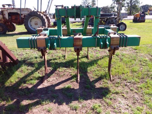 GESSNER HEAVY RIPPERS | 7 TYNE BIG BUCK image