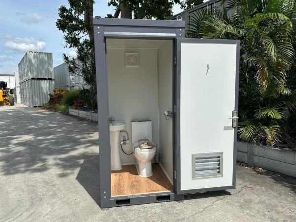 2024 RSE SINGLE TOILET BLOCK image