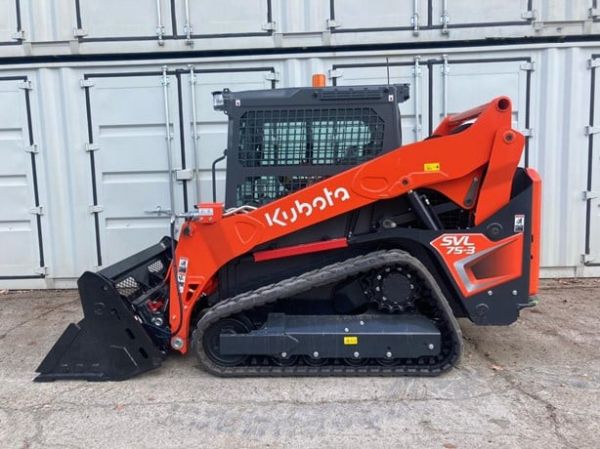 2024 KUBOTA SVL75-3 image