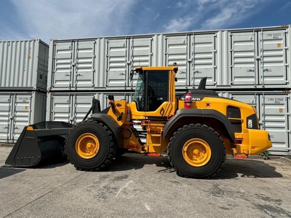 2024 VOLVO L120H image