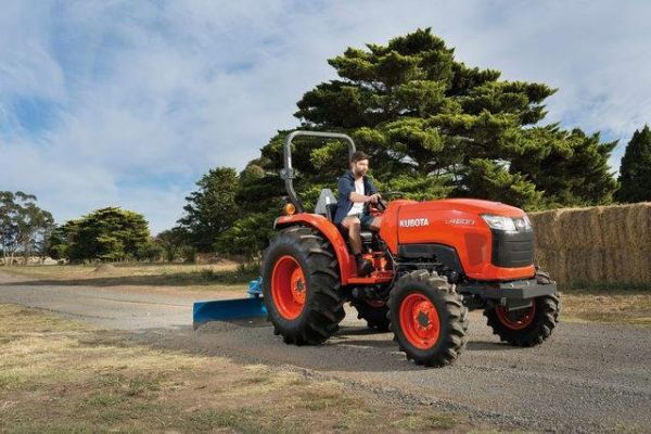 2024 Kubota L4600HD image