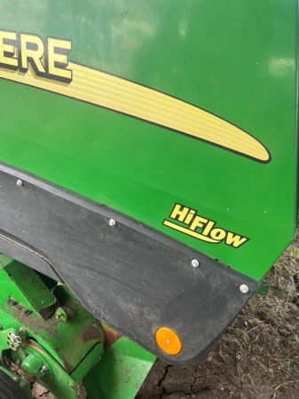 John Deere 592 Round Baler image