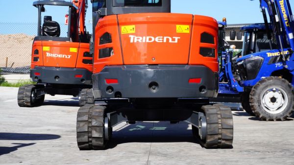 TRIDENT 3.8T A/C CABIN EXCAVATOR, 4 X SIZES BUCKETS, THUMB GRAB, RIPPER AND HYDRAULIC QUICK HITCH image