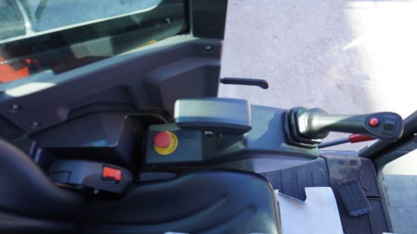 TRIDENT 3.8T A/C CABIN EXCAVATOR, 4 X SIZES BUCKETS, THUMB GRAB, RIPPER AND HYDRAULIC QUICK HITCH image