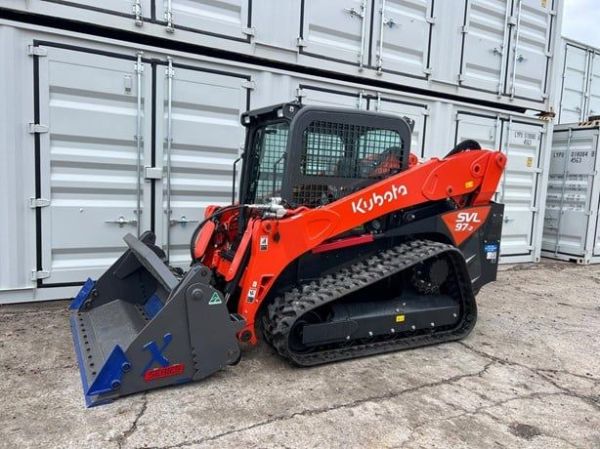 2024 KUBOTA SVL97-2 image