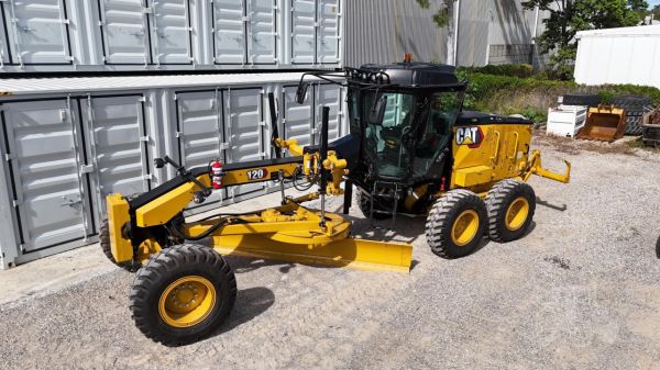 2020 CATERPILLAR 120 image