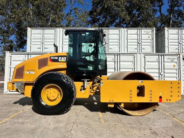 2021 CATERPILLAR CS78B image