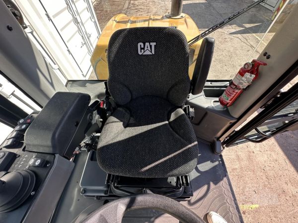 2021 CATERPILLAR CS78B image