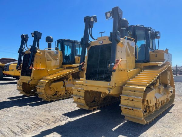 Caterpillar D8 2023/24 Dozers image