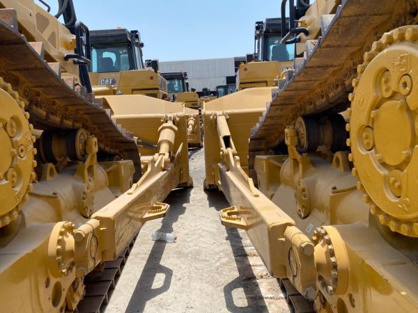 Caterpillar D8 2023/24 Dozers image