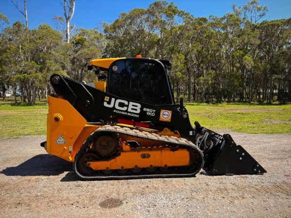 2016 JCB 260  Skid Steer T image