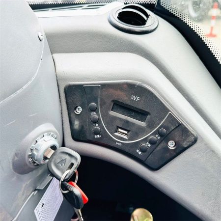 103HP EWL200-2 Wheel Loader image