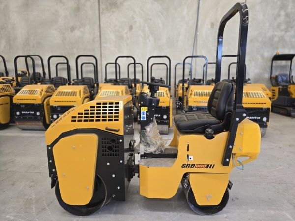Shantui 800kg SRD800 Tandem Roller with Danfoss Hydraulic image