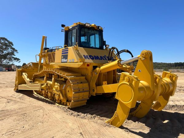 KOMATSU 155 AX Dozer image