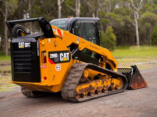 2018 Caterpillar 299D Skid Steer 2XHP image