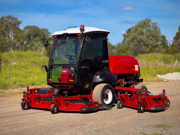 2012 Toro 5910 Wide Area mower Groundsmaster image