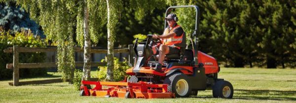F Series Out-front Mowers image