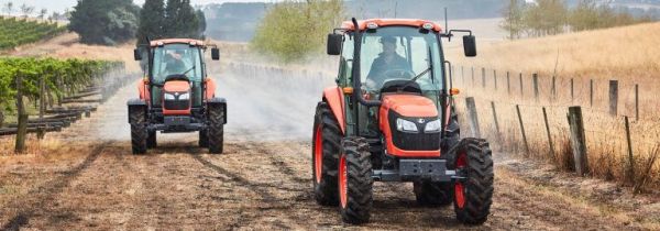 M7040 ROPS & CAB utility tractors image