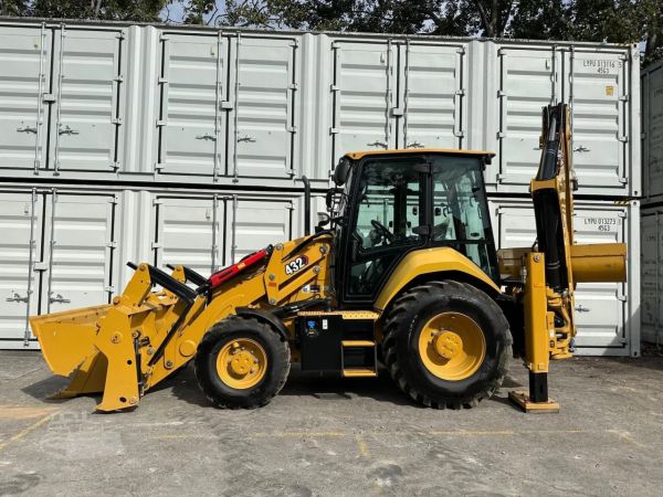 2022 CATERPILLAR 432 image
