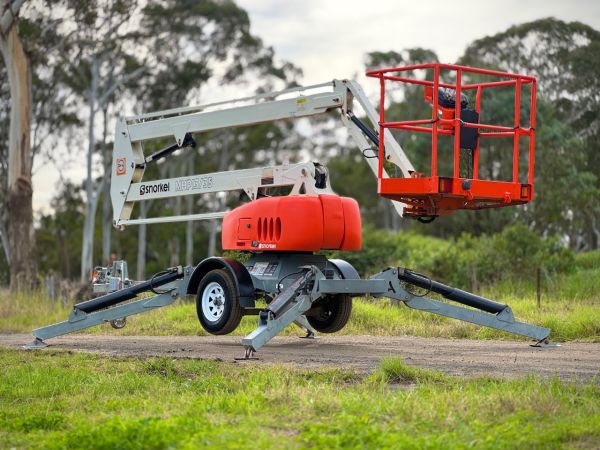 2016 Snorkel MHP1335 Boom Lift image