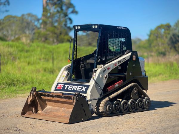 2011 Terex PT30 Skid Steer image