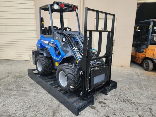 5.3K Multione Bee Loader + Loading Cradle: Italian Manufacturing Excellence! image