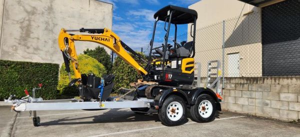 SAVE $$ ON DEMO U17 1.7ton on Trailer image