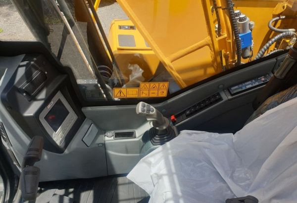 YC230LC-9 Yuchai Excavator 23T - Latest Dash 9 Model Now Available! Australia Wide Delivery! image