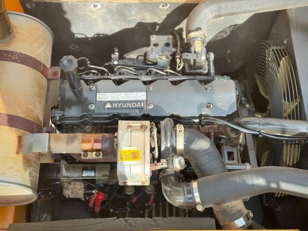 2019 Hyundai R290 Tracked-Excav LC-9 image