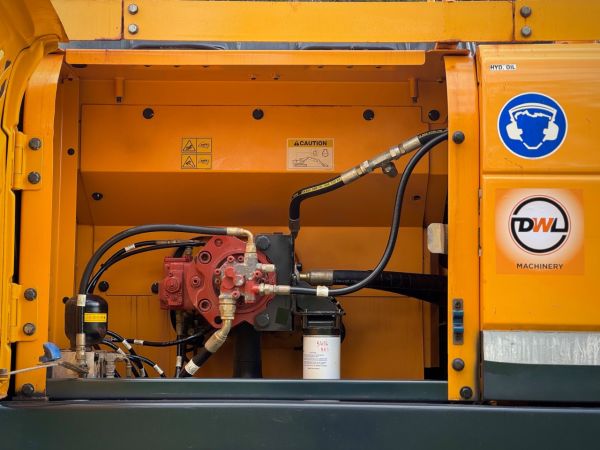 2019 Hyundai R290 Tracked-Excav LC-9 image