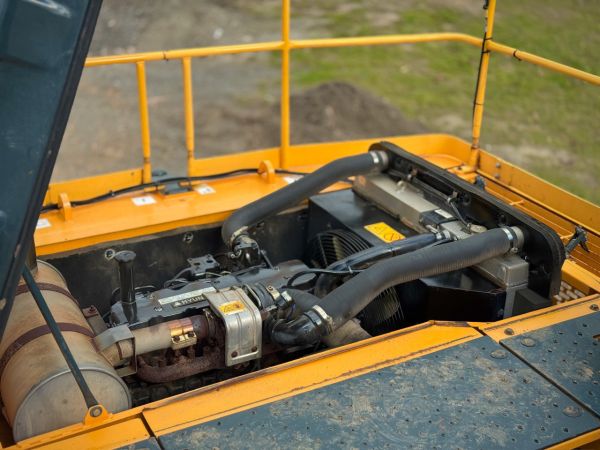 2019 Hyundai R290 Tracked-Excav LC-9 image