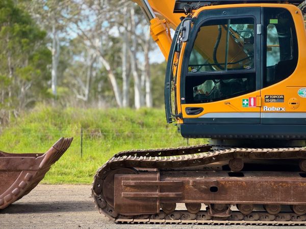 2019 Hyundai R290 Tracked-Excav LC-9 image