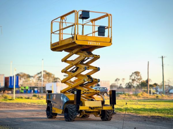 2018 Haulotte Compact 12 Scissor Lift DX image