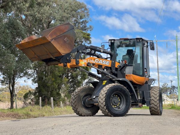 2018 CASE 521F Loader/Tool Carrier XT image