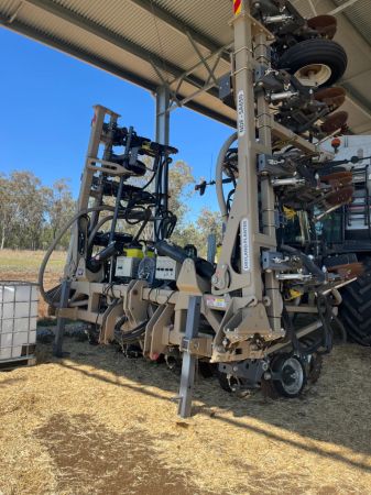 NDF 12m Dryland Planter image