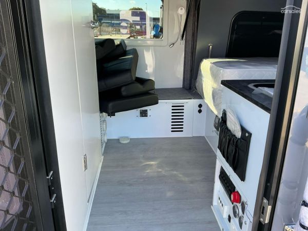 2024 Jasmine  OES FUQI-F5SB Caravan image