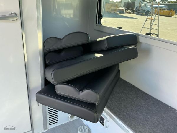 2024 Jasmine  OES FUQI-F5SB Caravan image