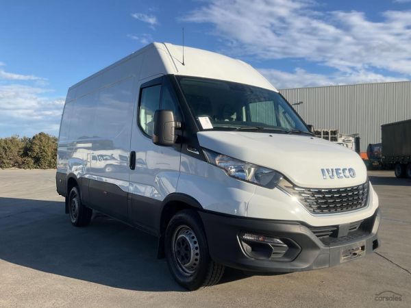 2021 Iveco Daily Van 35S14V image