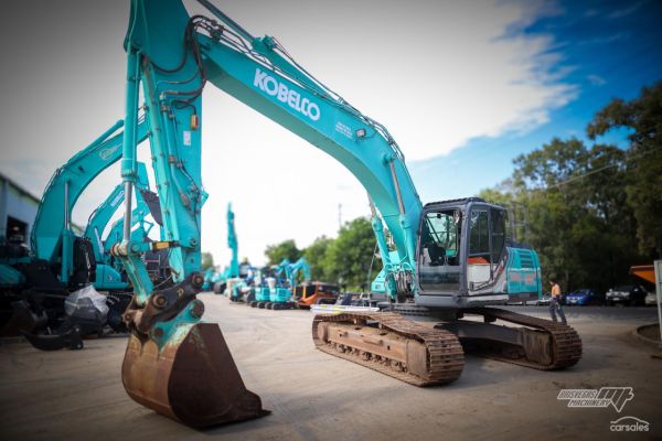 2018 Kobelco SK260LC-10 image