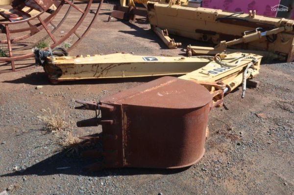 JOHN DEERE BACKHOE ARM image