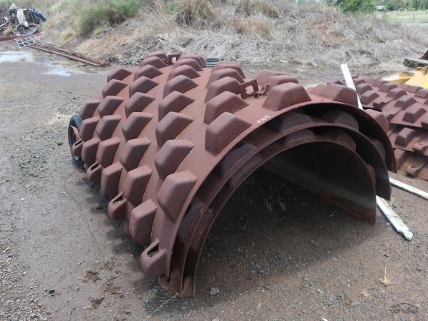 CUSTOM PADFOOT SHELLS image