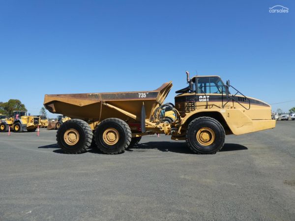 2003 CATERPILLAR  735 image