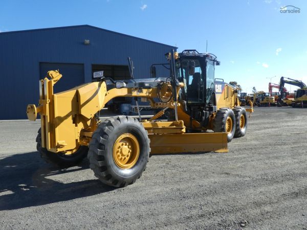 2010 Caterpillar 140M image