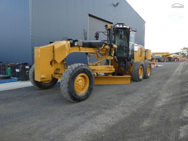 2011 CATERPILLAR 12M image