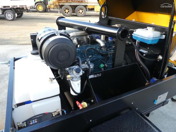 2024 BRUDER AG176 TRAILER MOUNTED image