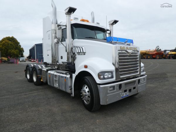 2020 MACK  TRIDENT image