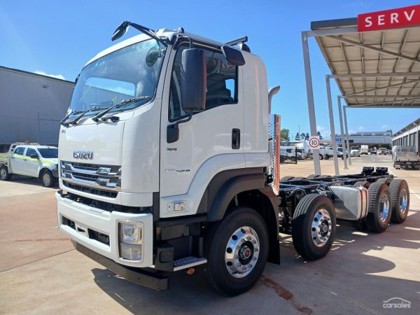 2025 Isuzu FYJ 300-350 AGI SPEC image