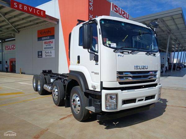2025 Isuzu FYJ 300-350 AGI SPEC image